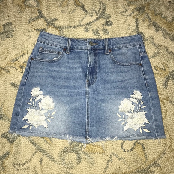 PacSun Dresses & Skirts - Pacsun denim skirt
